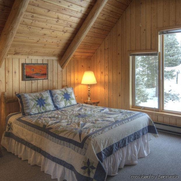 320 Guest Ranch Villa Gallatin Gateway Room photo