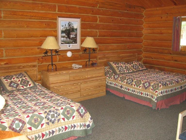 320 Guest Ranch Villa Gallatin Gateway Room photo